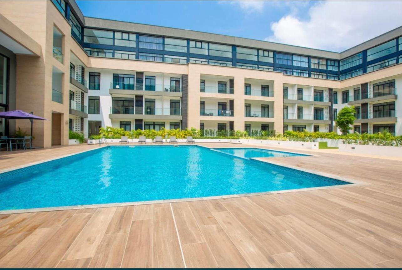 Embassy Gardens Apartments Akra Dış mekan fotoğraf